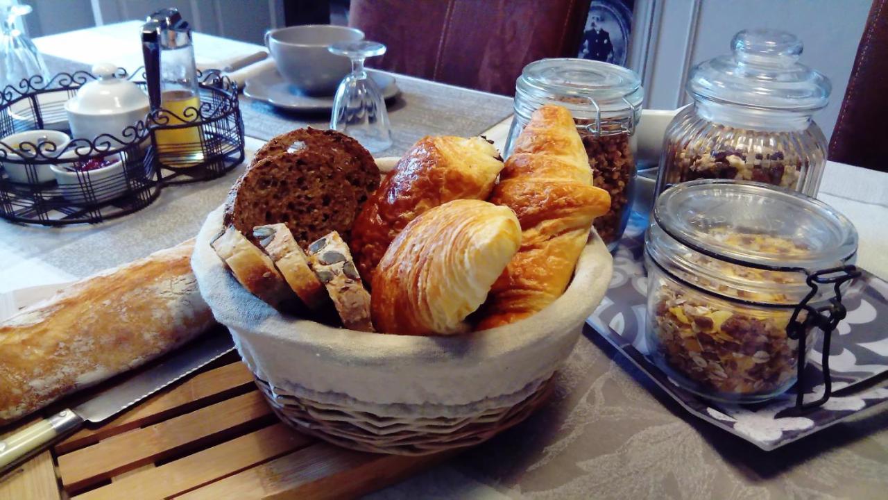 Bed & Breakfast Le Clos Des Treilles Nuaille-d'Aunis